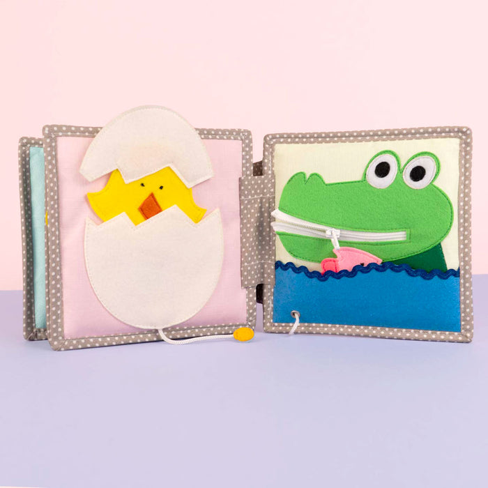 Peek-a-Boo - 6 Pages Mini Quiet Book 